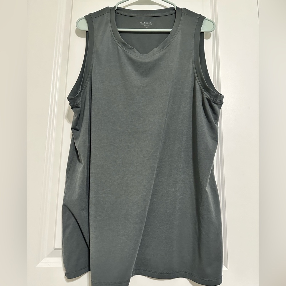 Athleta Tank Top Size XL